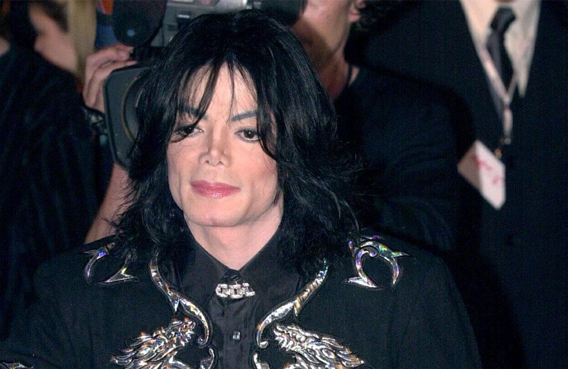 Michael Jackson fans suing sexual assault accusers for tarnishing his image