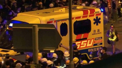 입법회 점거에 中 강력 처벌 경고...홍콩 시위 새 국면 / YTN