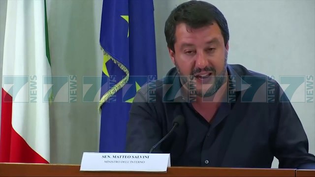 TE GJITHE KUNDER MATTEO SALVINIT PER SJELLJEN NDAJ EMIGRANTEVE - News, Lajme - Kanali 7