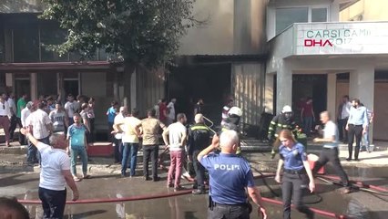 KOCAELİ Mobilya deposu yandı