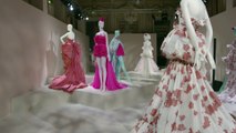 Visite guidée exclusive de l’exposition haute couture de Giambattista Valli