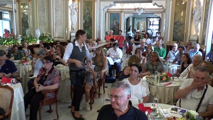 Download Video: Sant'Arpino (CE) - Biagio Izzo inaugura nuova stagione del Teatro Lendi (02.07.19)