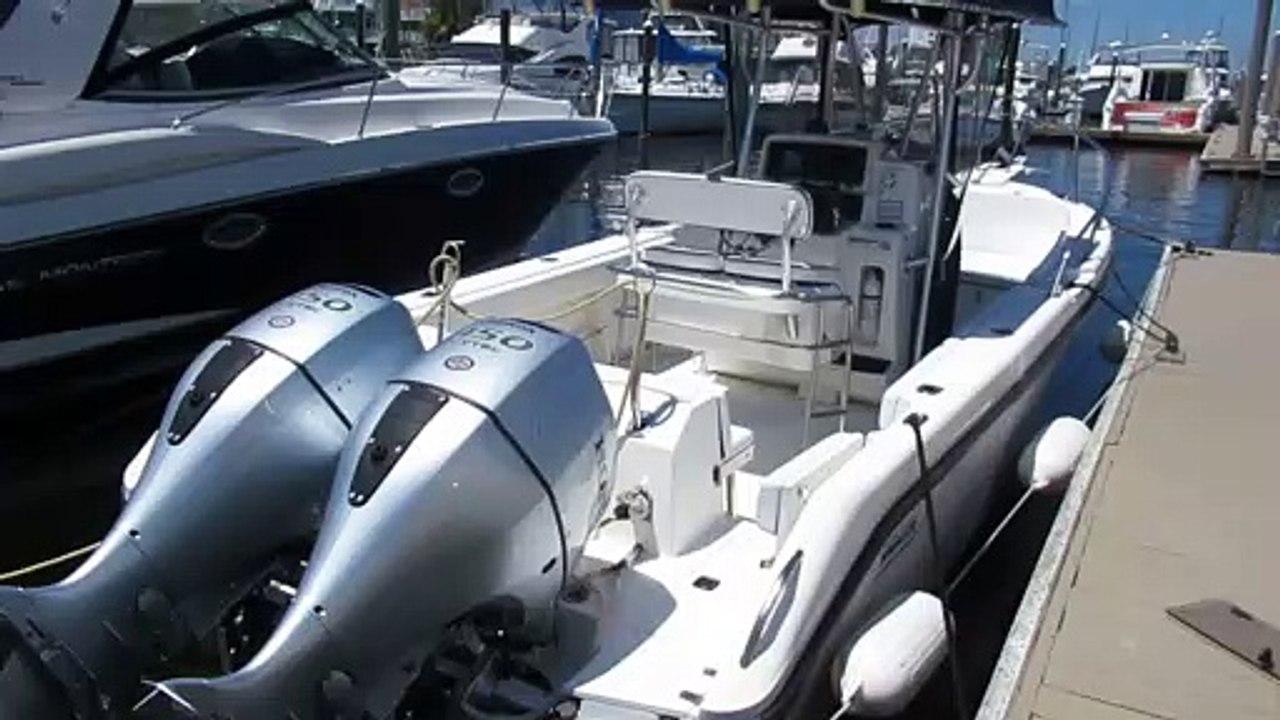 2000 Boston Whaler 23 Outrage Boat For Sale at MarineMax Wrightsville Beach, NC