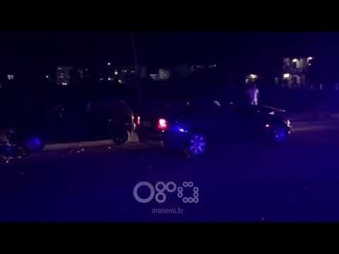 RTV Ora - Makina përplas motorin ku udhëtonin dy të rinj, njëri ndërron jetë në spital