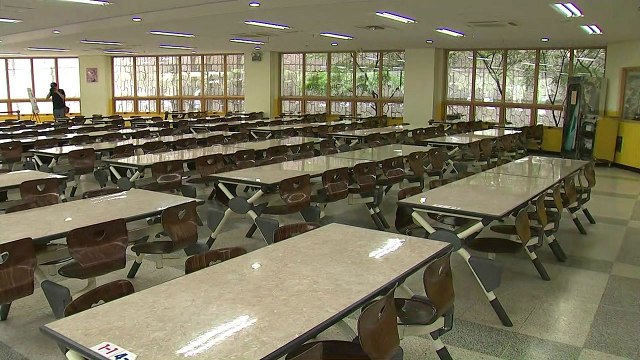 비정규직 연대파업 첫날...급식 차질 현실화 / YTN