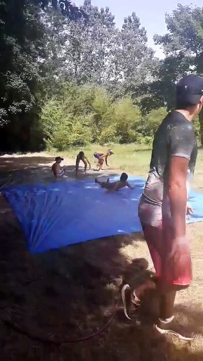 Barbecue de fin de saison avec Nos lions rouges et les parents magnifique journée.❤️❤️❤️. Ce soir 3 juillet 17H30 RDV au stade à Maintenon pour le match de fin de saison Lions rouges, parents ca va être durrrrrrrrrrrrr.