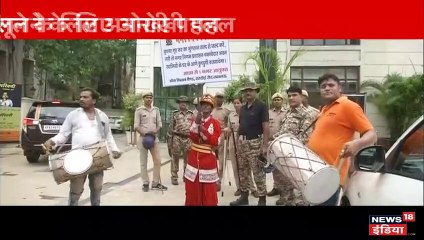 लखनऊ नगर निगम की बकाएदारों के खिलाफ अनोखी पहल, ढोल बजाकर वसूले 19 लाख