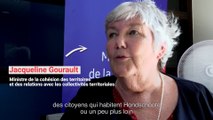 Jacqueline Gourault se rend à Hondschoote, département du Nord, à la rencontre de ses habitants