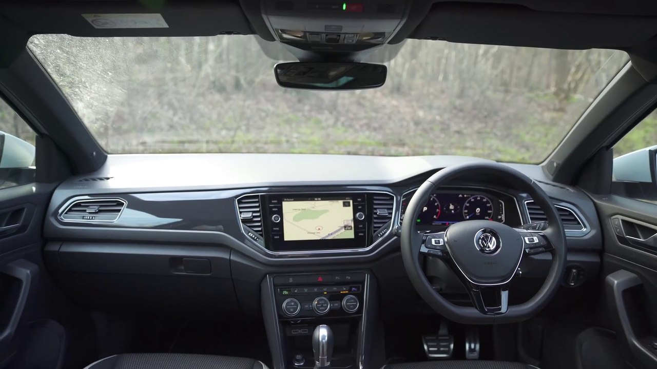 Volkswagen T-Roc 2018 SUV infotainment and interior review