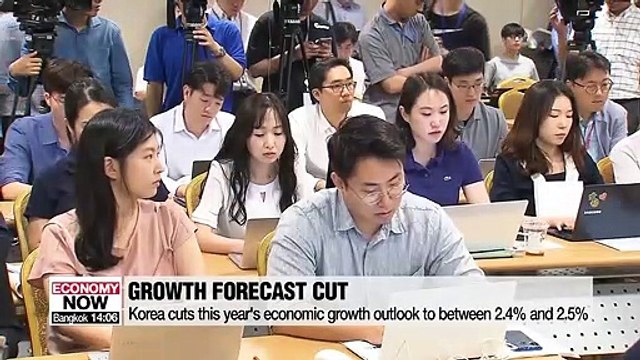 Korea cuts this year's economic growth outlook to between 2.4% and 2.5%