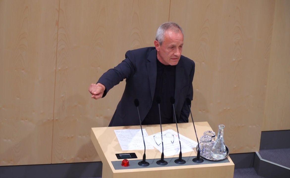 Peter Pilz vergleicht Kurz mit Karl Heinz Grasser und ist für Misstrauensantrag