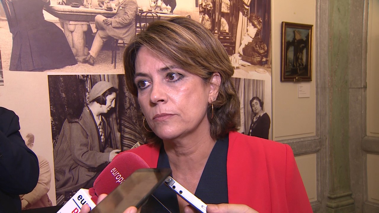 Delgado pide "asumir responsabilidades" en la investidura de Sánchez