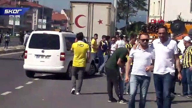 Yeni sezon hazırlıklarını Topuk Yaylası Tesisleri'nde sürdürecek Fenerbahçe, Düzce'ye geldi