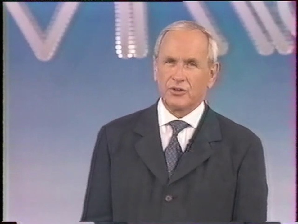 France 2 - 3 Octobre 2000 - Pubs, bande annonce, Début "Pyramide"