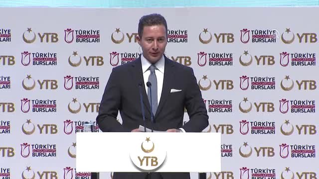 Bakan Ersoy: Türkiye'de eğitim almış insanlar olarak istihdam edilebilme şansınız daha yüksektir