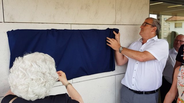 Inauguration du funérarium du Grand Pontarlier par le maire Patrick Genre et la première adjointe Marie-Claude Masson