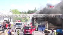 Bilecik'te lastik ve kauçuk fabrikasının deposu yandı