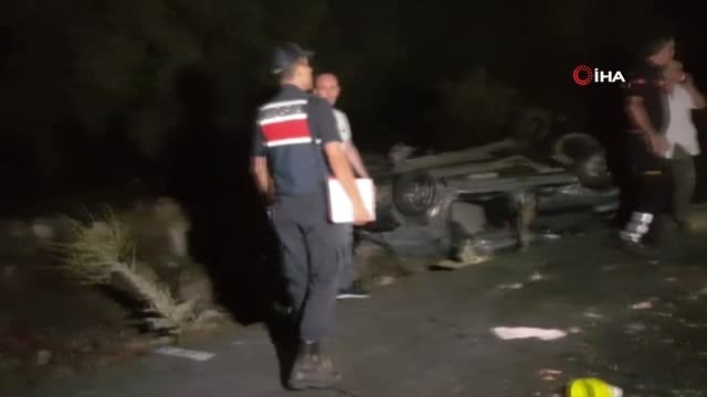 Karşı şeride geçen panelvan, tırla kafa kafaya çarpıştı: 2 ölü, 2 yaralı