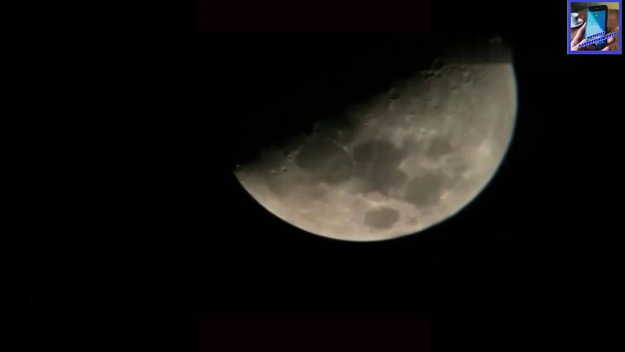 El extraño video de Un Ovni En La Luna