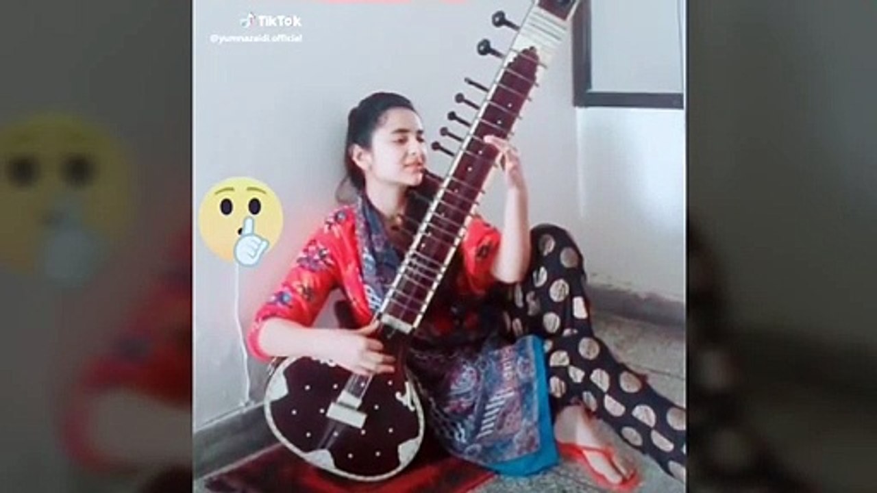 Yumna Zaidi tiktok compilation -2019