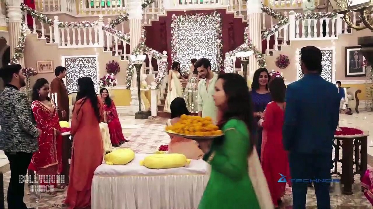 Karan Kundra And Anusha Dandekar New ROMANTIC Music Video | Interview