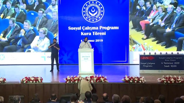 Zümrüt Selçuk: 'Bu yılın ilk 5 ayında özel sektörde işe yerleştirmemiz, geçen yılın aynı dönemine göre yüzde 30 artarak 570 bini aştı' - ANKARA