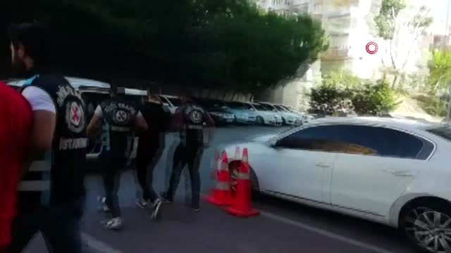 İstanbul'da lüks otomobille terör estiren maganda şarkıcı çıktı