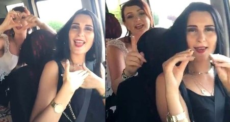 Taksiye binen Alman turistler şov yaptı!