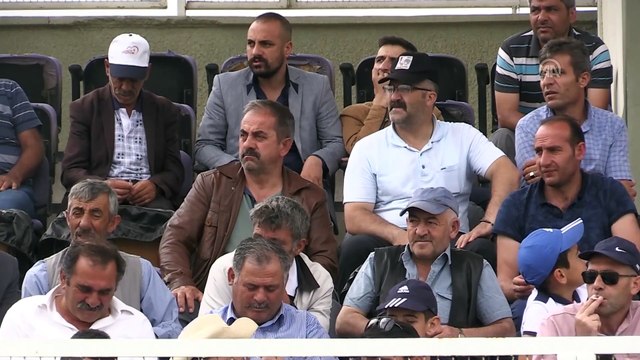 Cirit sahalarının kadın hakemi erkeklere taş çıkarıyor - ERZURUM