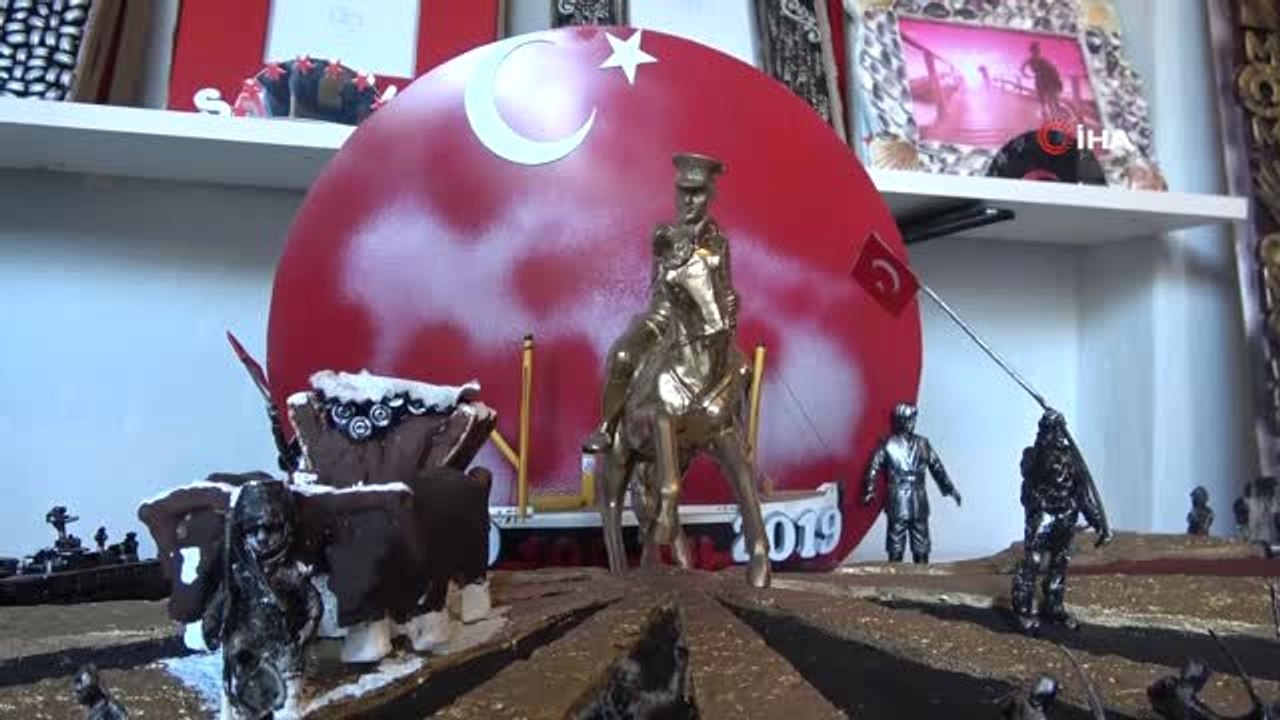 Milli Mücadele ruhunu eserlerine yansıtıyor