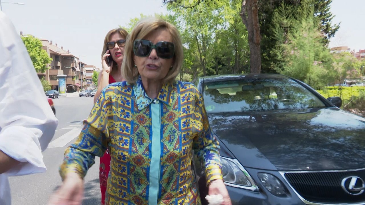 María Teresa Campos no contesta a los supuestos celos entre sus hijas