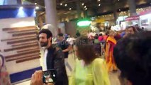 Kartik Aryan with Sara Ali Khan Spotted at Mumbai Airport