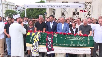 İSTANBUL- KÜÇÜK İSKENDER SON YOLCULUĞUNA UĞURLANIYOR camideki tören