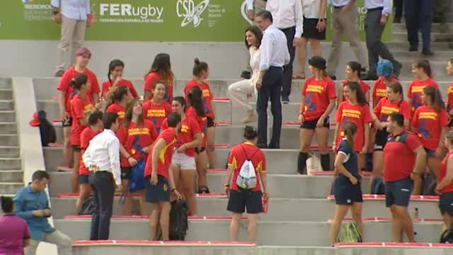 La reina Letizia acude para apoyar a las leonas