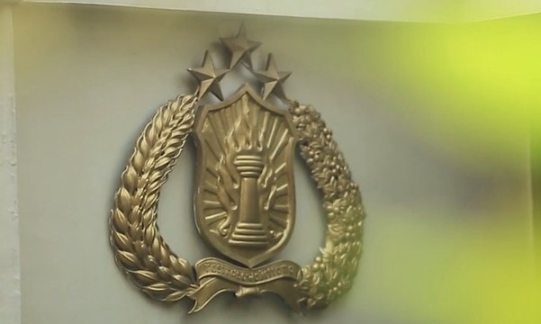 Ketegangan Antara Polri dan KPK Sempat Terjadi - BERKAS KOMPAS (3)