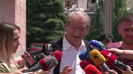 PD: Jo pushime, por protesta/ Opozita do mbështesë kryebashkiakët që s’do lëshojnë zyrat