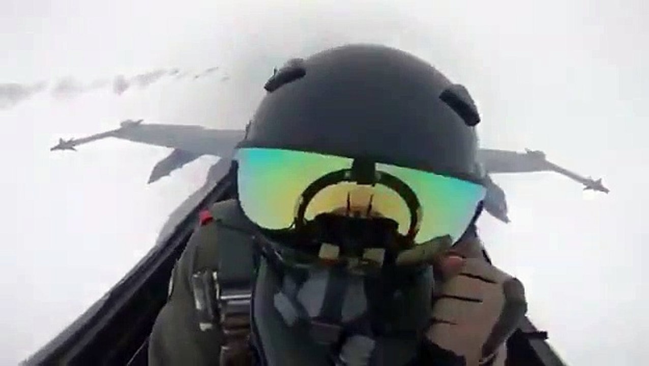 Kuwaiti F/A-18 Hornet fighter jet get hit by lightning while flying through clouds