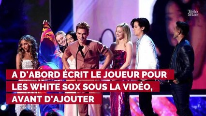 VIDEO. Vanessa Morgan (Riverdale) : l'incroyable demande en ma...