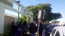 Manifestação é realizada no Colégio Estadual Marcos Cláudio Schuster