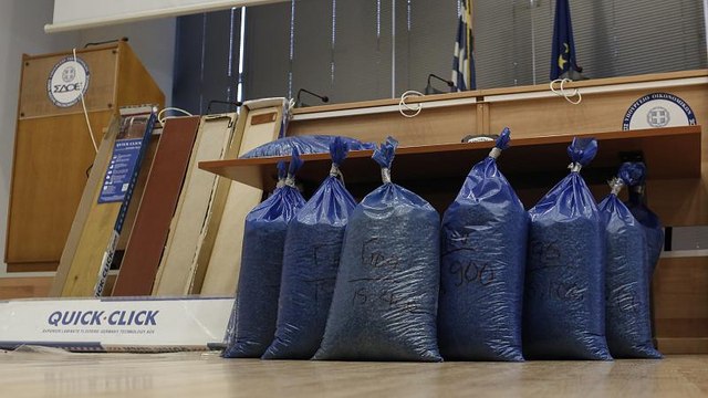 Κατέσχεσαν στον Πειραιά την μεγαλύτερη ποσότητα παγκοσμίως του «χαπιού των τζιχαντιστών»