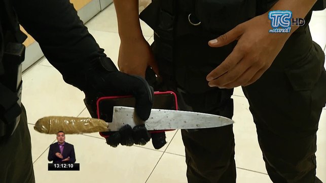 Dos sujetos fueron capturados luego de robar un celular a una mujer al norte de Guayaquil