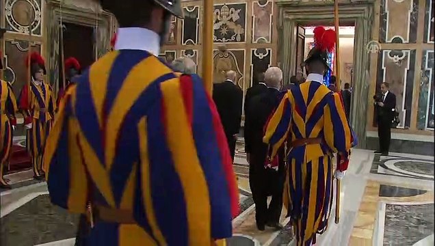 Putin, Papa Franciscus ile bir araya geldi - VATİKAN