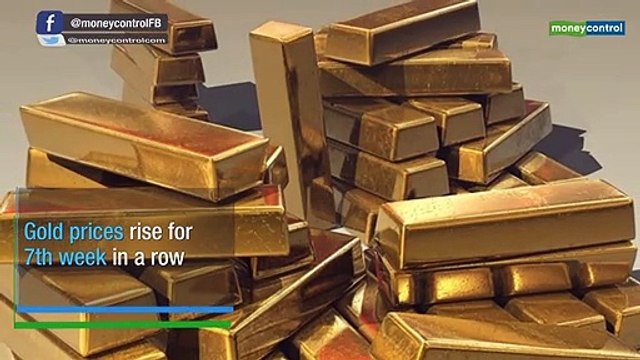 Gold prices edge up ahead of US jobs data, set for seventh weekly gain