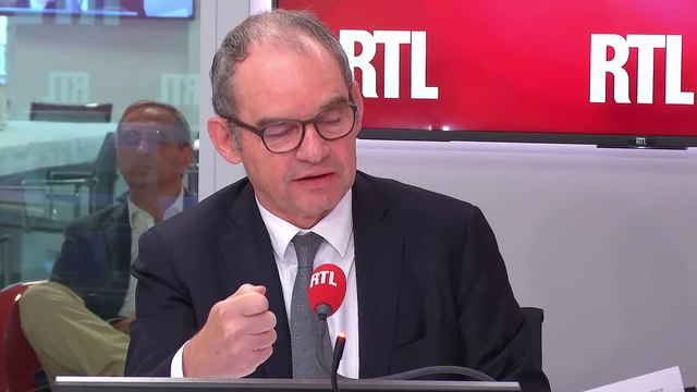 SNCF : les guichets bondés seront renforcés ponctuellement , affirme Patrick Jeantet sur RTL