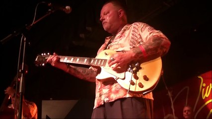 THE HOUSE ROCKERS Red Cadillac VIVA  POULIGHEN 2019