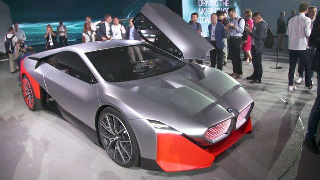 BMW Group #NEXTGen 2019 - BMW Vision M NEXT and BMW Motorrad Vision DC Roadster