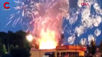 ABD'de havai fişek mağazasında yangın!
