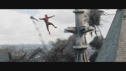 Spider-man contra los Beatles: duelo de fanáticos en los cines españoles
