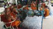 30 botellas de plástico recicladas para vestir a monjes budistas de Bangkok