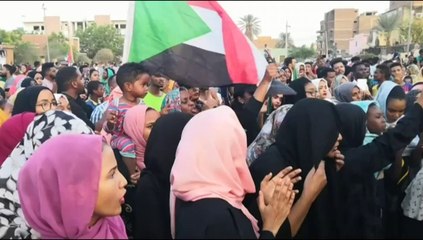 Militares e manifestantes têm acordo sobre transição no Sudão
